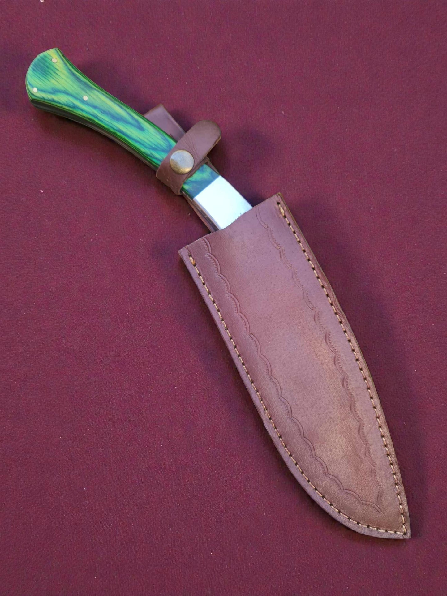 K001 - Χειροποίητο Curved Knife από Ανθρακούχο ατσάλι & Ξύλο σταθεροποιημένο σε ρητίνη