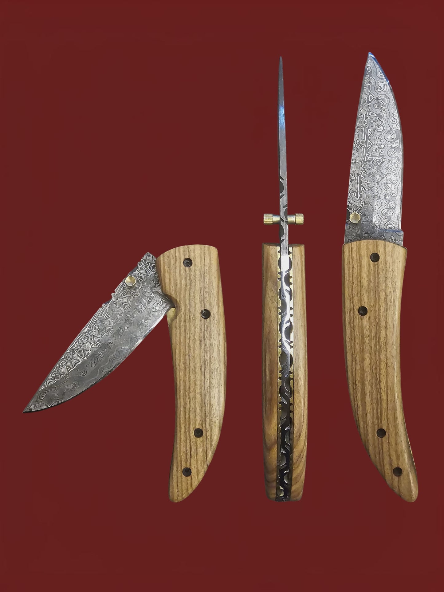 F111 Stalwart Damascus Steel & Wood