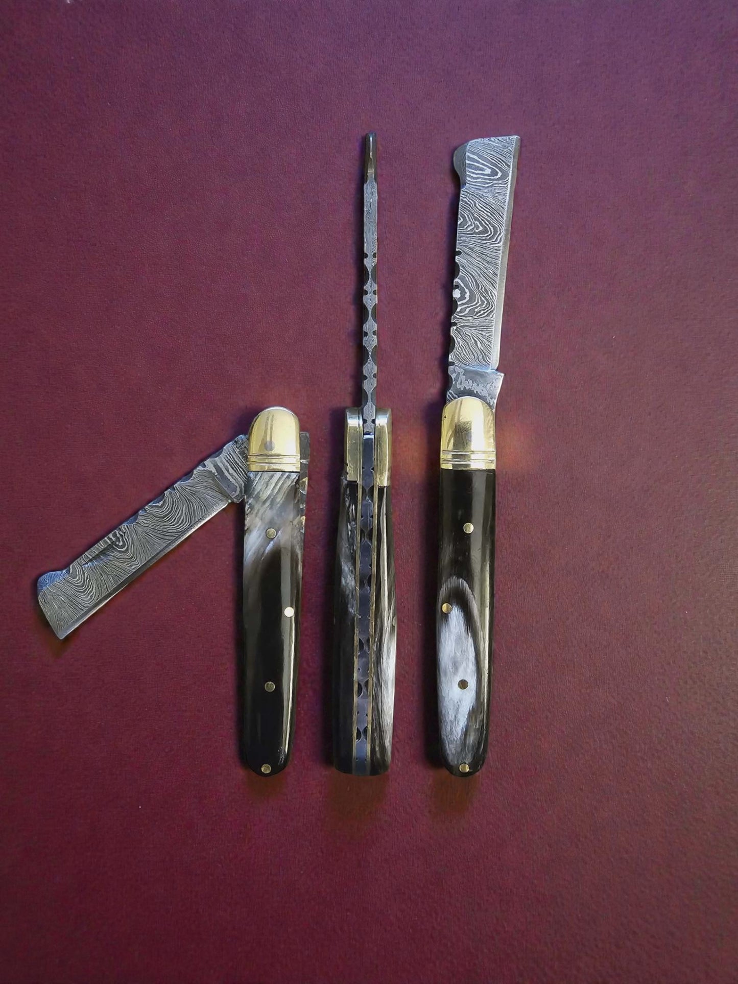 F004 - Χειροποίητο Sheepsfoot από Δαμασκηνό Ατσάλι & κέρατο βουβαλιού με φυσικές αντιθέσεις