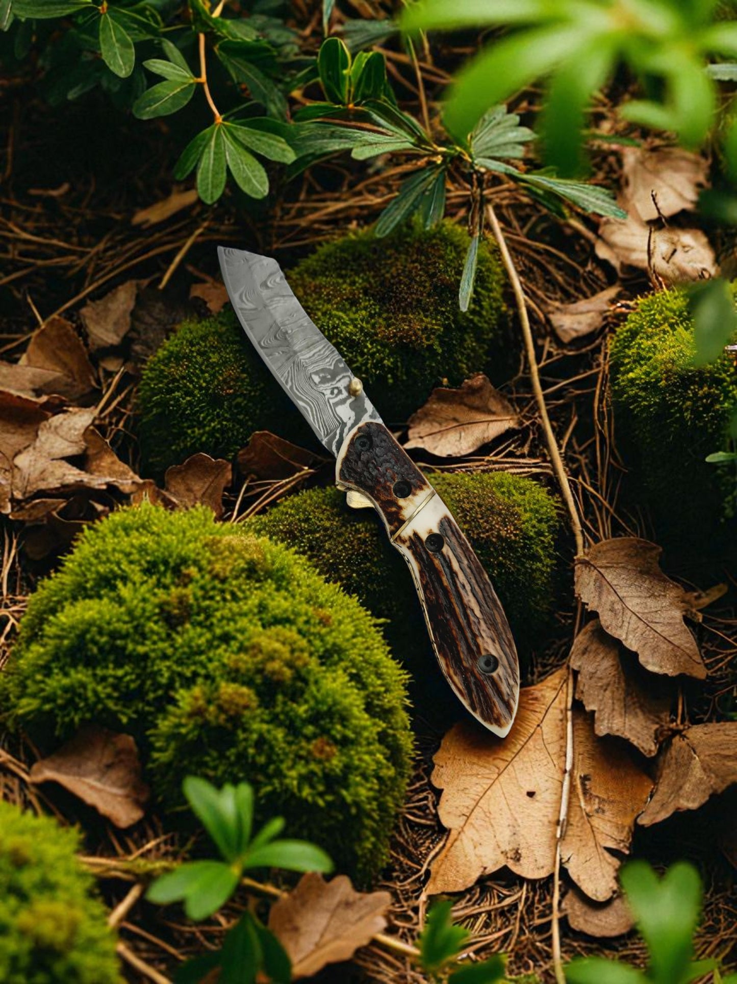 S167 Handmade DAO - EDC - Damascus Steel & Red Deer Antler