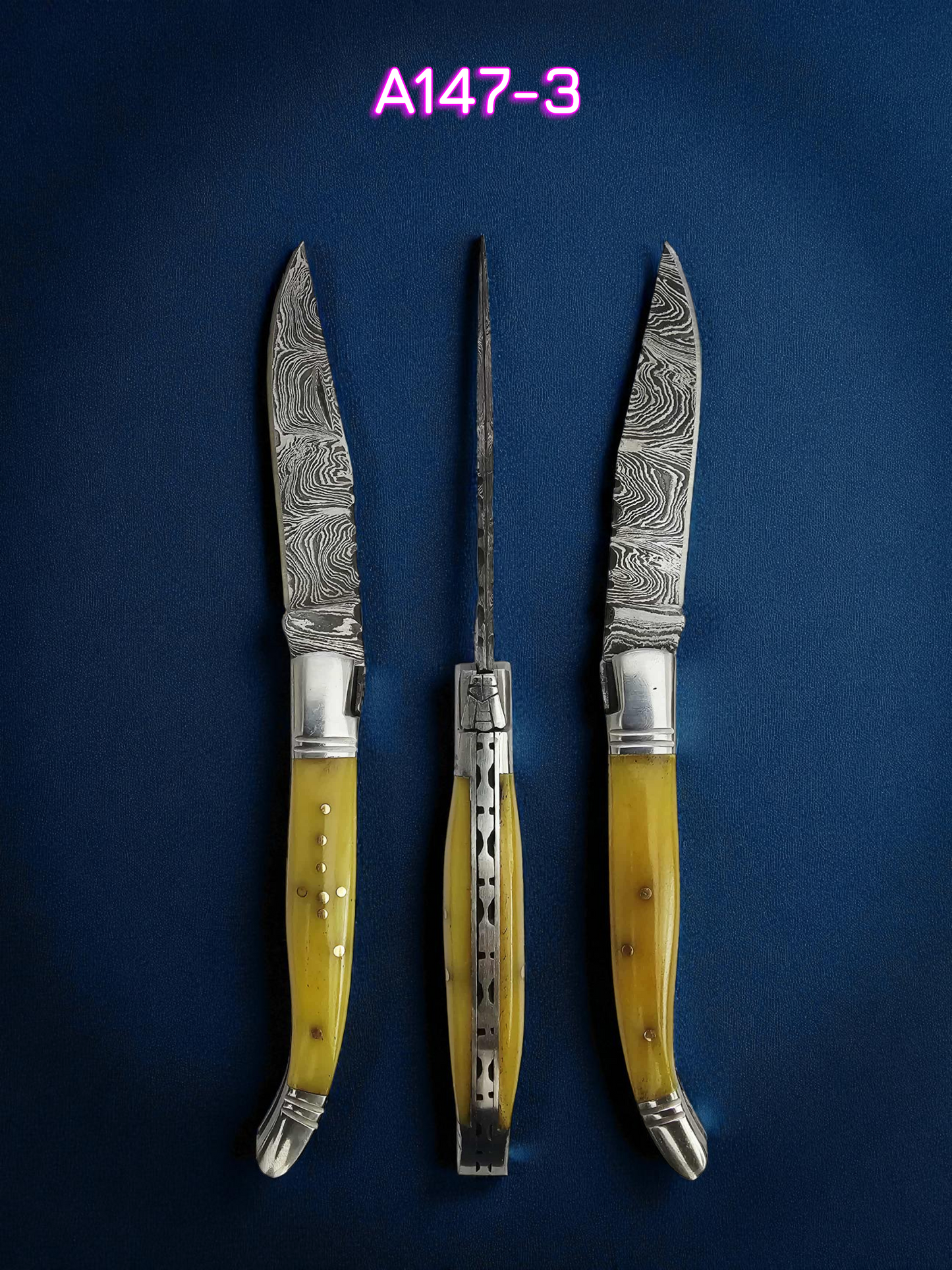 A147 Handmade Laguiole Rustique - Damascus Steel & Resin-Infused Camel Bone