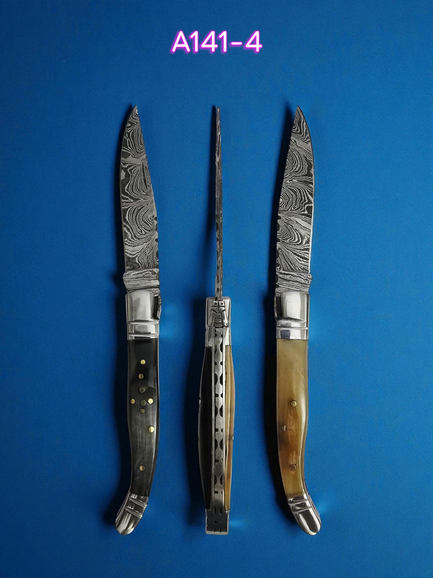 A141 Handmade Laguiole Rustique - Damascus Steel & Ram Horn