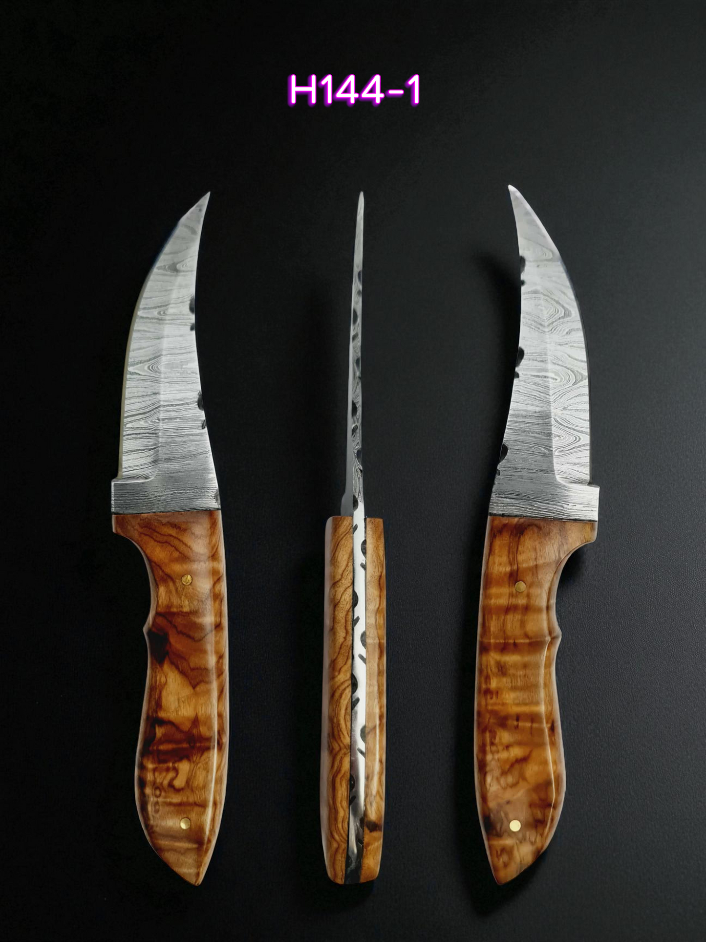 H144 Handmade Hunting Knife - Damascus Steel & Olive wood