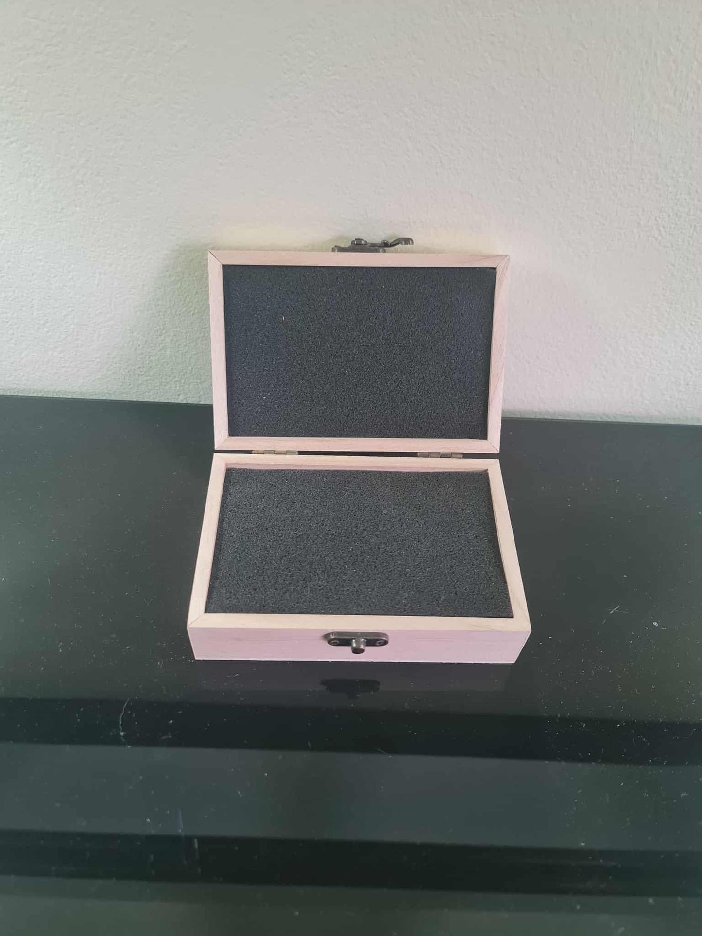 Wooden Gift Box with EVA Foam for Folding Knives