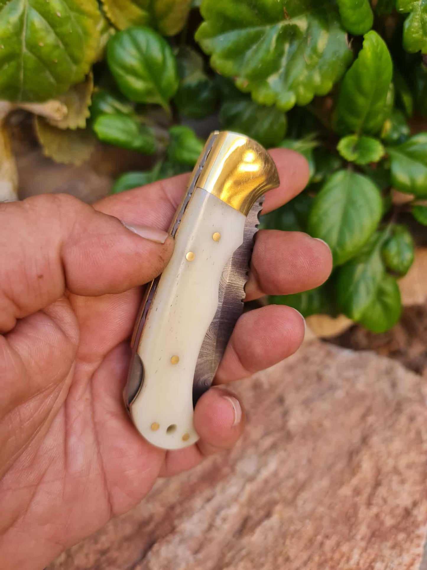 Handmade 17cm Pocket Knife with Damascus Steel - Camel Bone & Brass