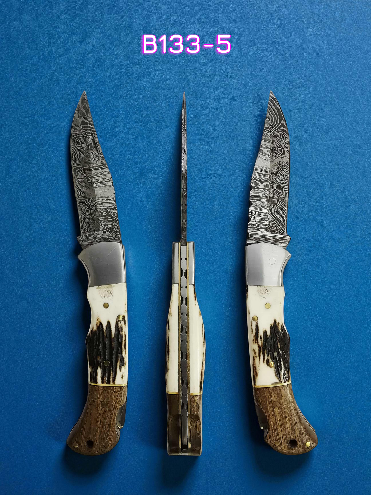 B133 Handmade Pocket Knife – Damascus Steel - Walnut Wood Red Deer Antler