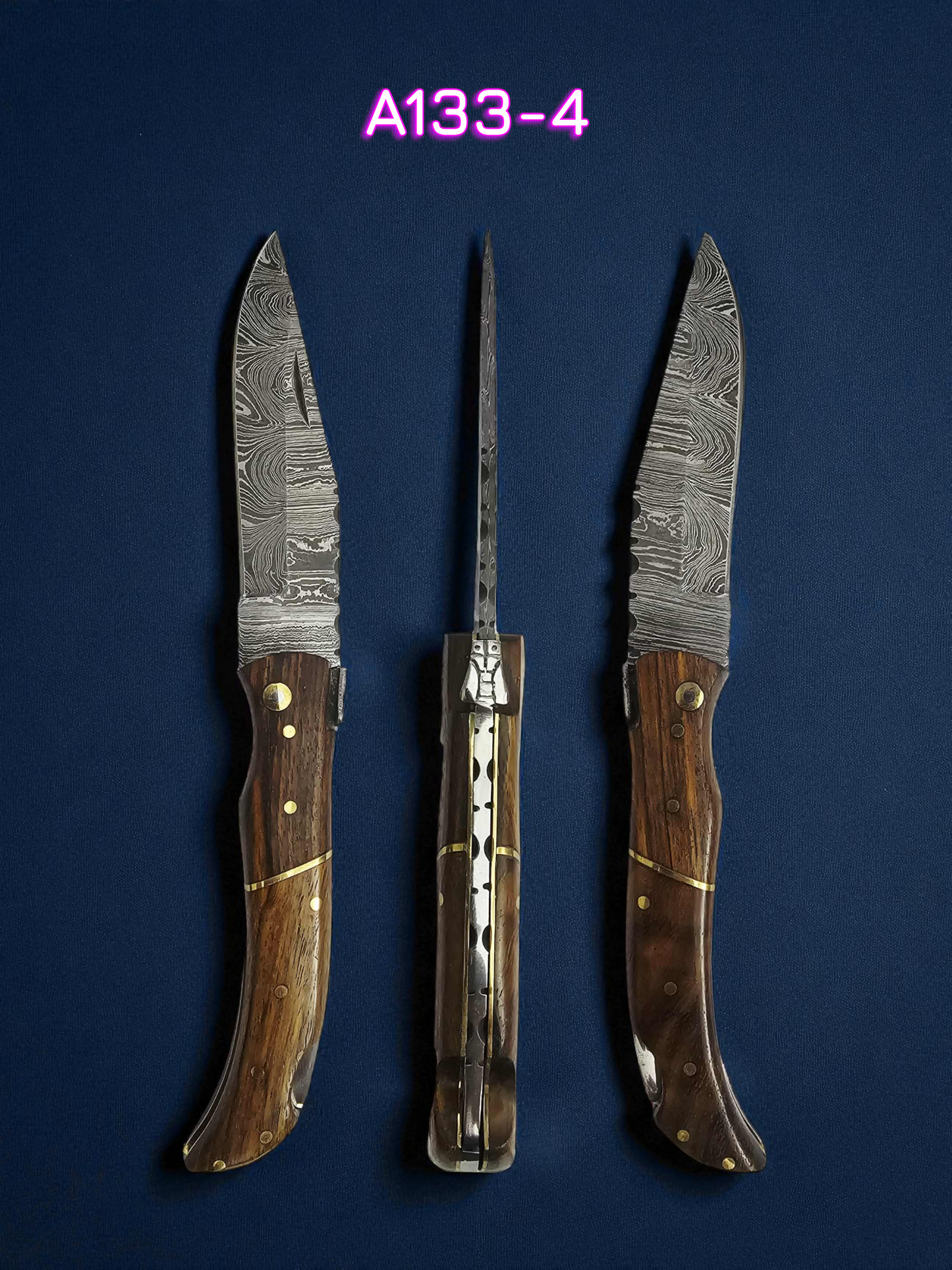 A133 Handmade Laguiole Élite - Damascus Steel & Walnut Wood