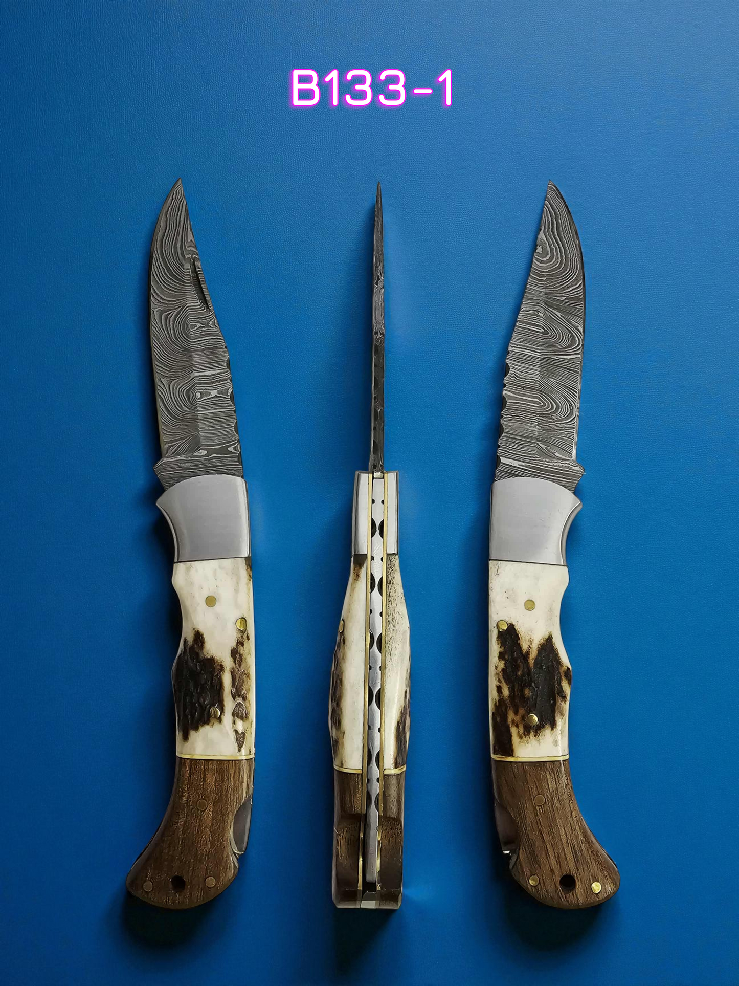 B133 Handmade Pocket Knife – Damascus Steel - Walnut Wood Red Deer Antler