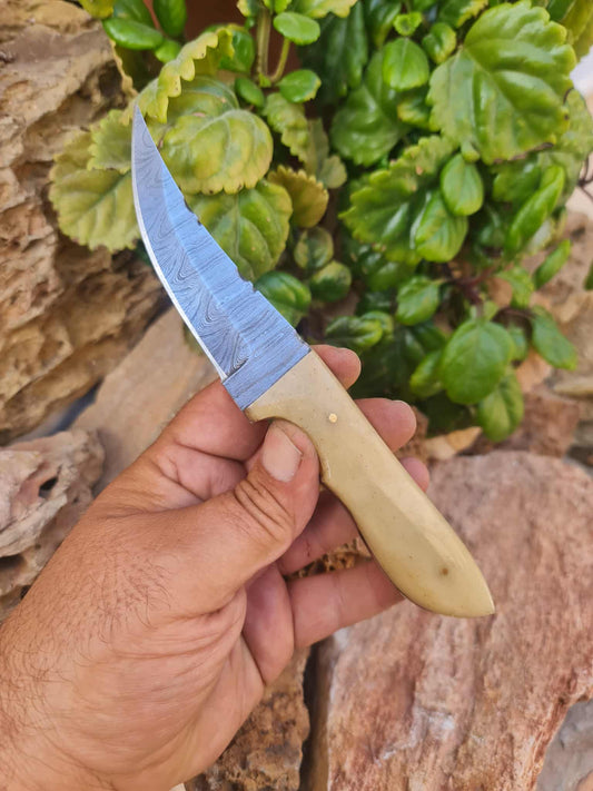 Handmade 21cm Hunting Knife with Damascus Steel & Camel bone