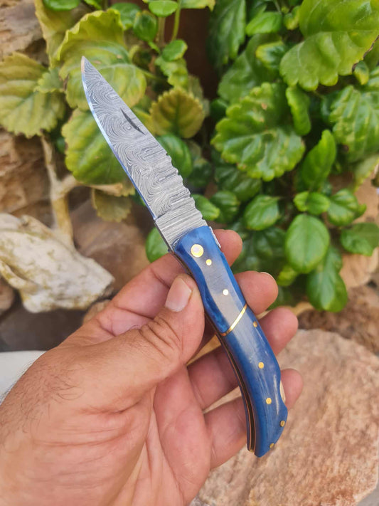 Handmade 19cm Laguiole Élite with Damascus Steel & Stabilized Camel Bone