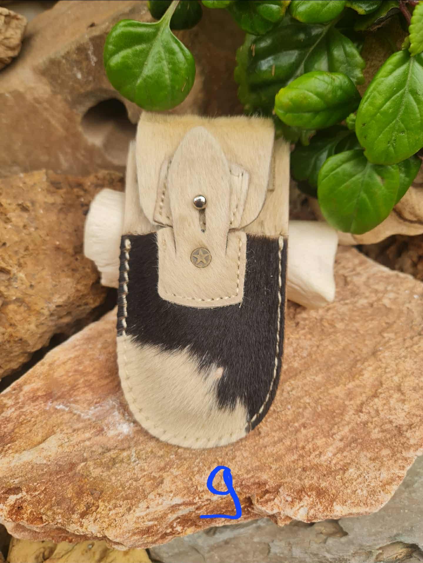 Luxury Ibex Leather Sheath with Natural Hair for Folding Knives