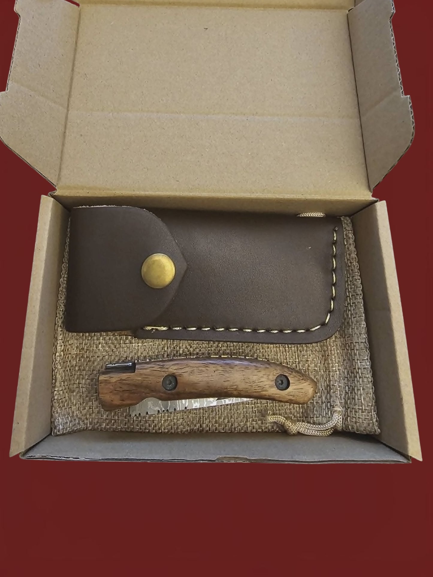 F088 Laguiole de Poche - Stainless Damascus & Wood