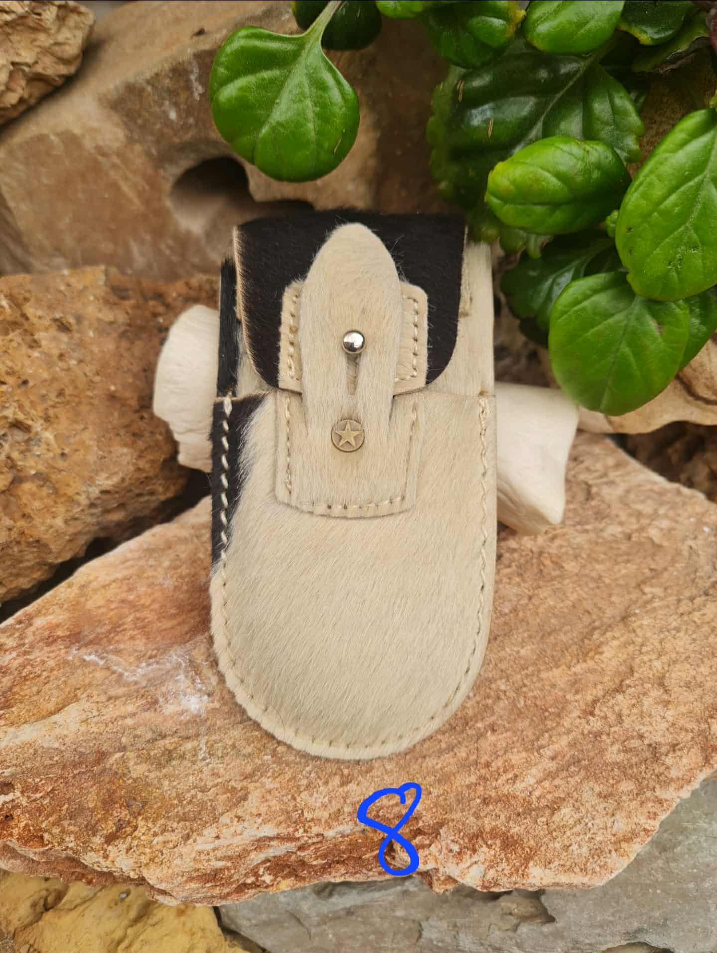 Luxury Ibex Leather Sheath with Natural Hair for Folding Knives