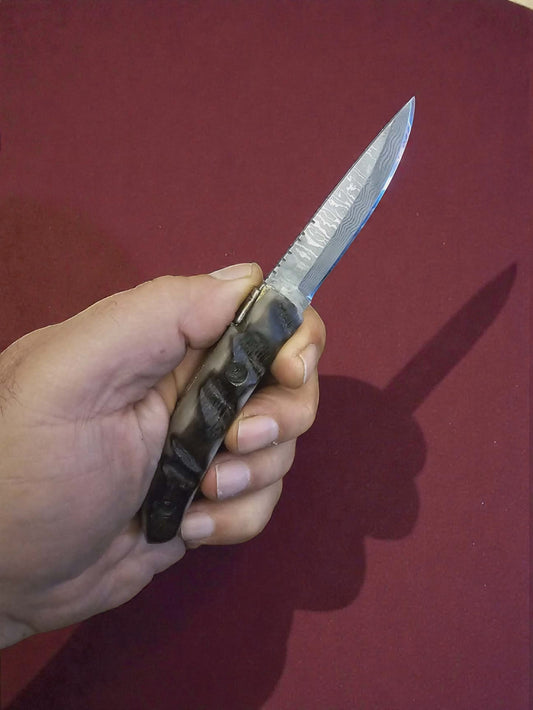 F091 - Χειροποίητο Laguiole de Poche από Δαμασκηνό ατσάλι νέας γενιάς (ανοξείδωτο) & κέρατο κριαριού