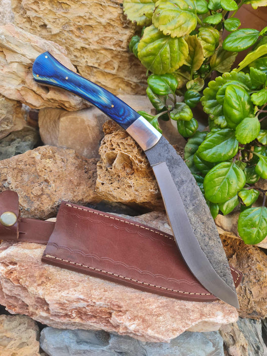 K101 Handmade Curved Knife - Carbon & Resin wood
