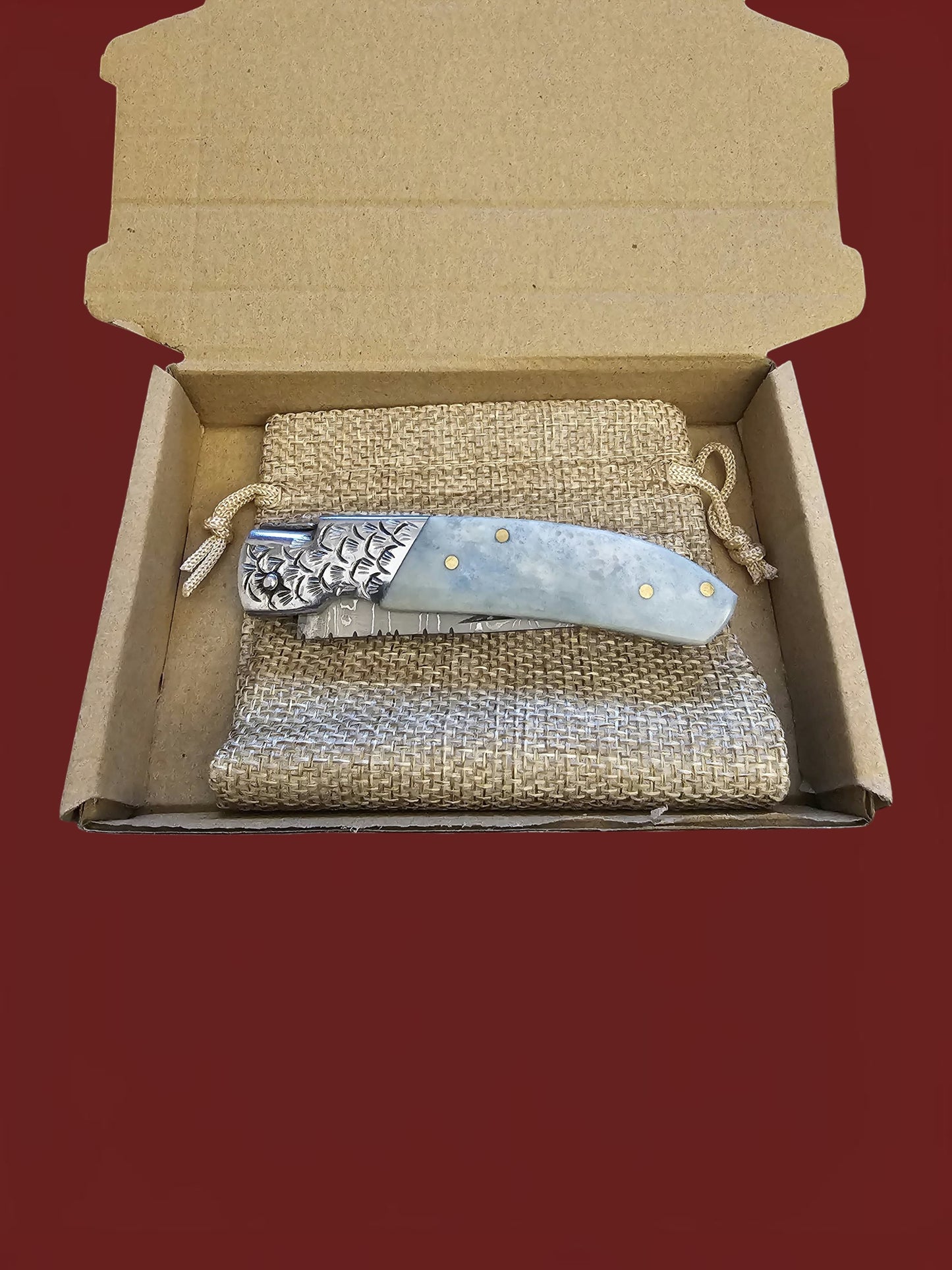 F062 - Laguiole de Poche - Stainless Damascus & Bone