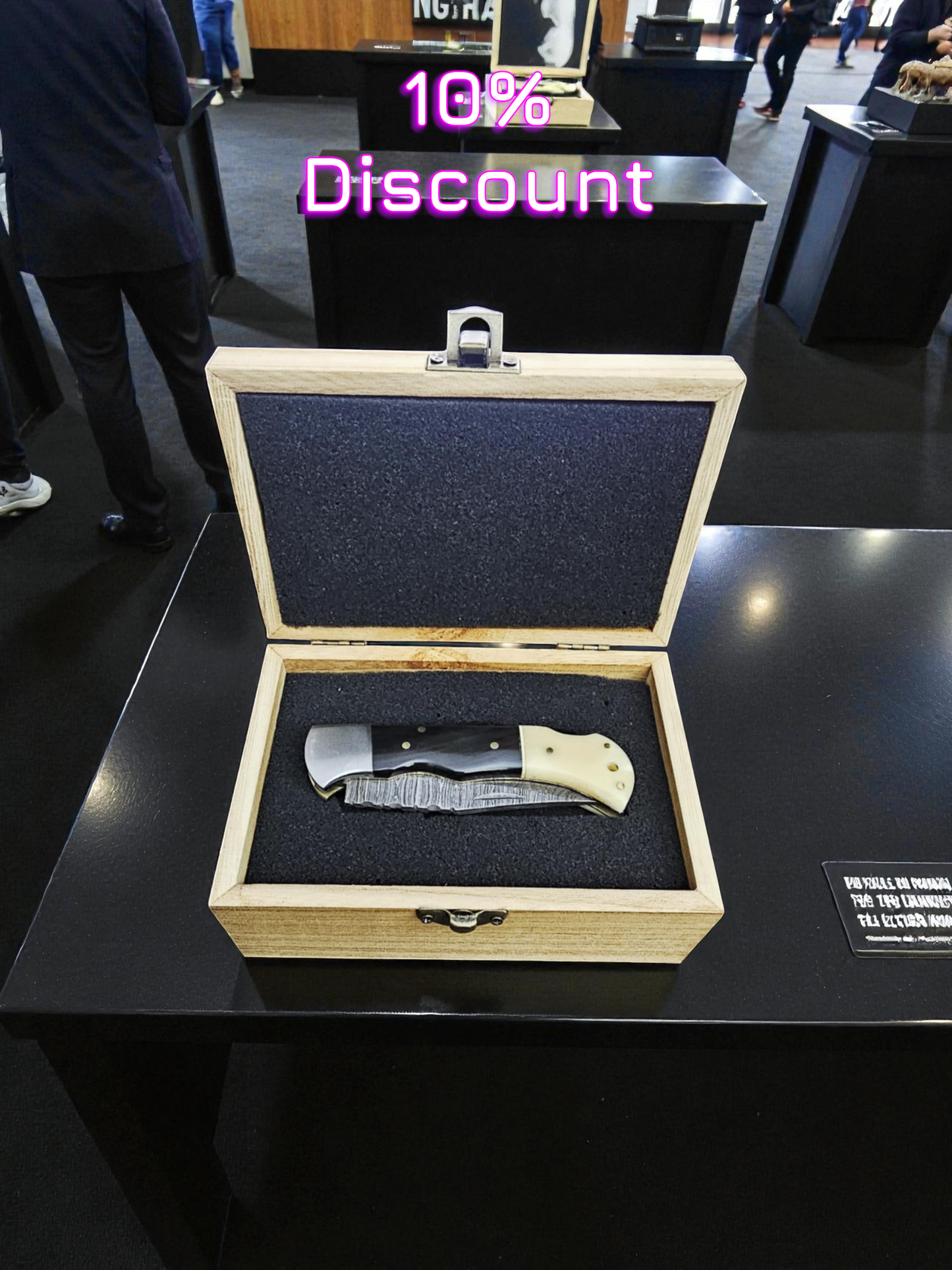 B138G – Handmade Pocket Knife + Wooden Gift Box