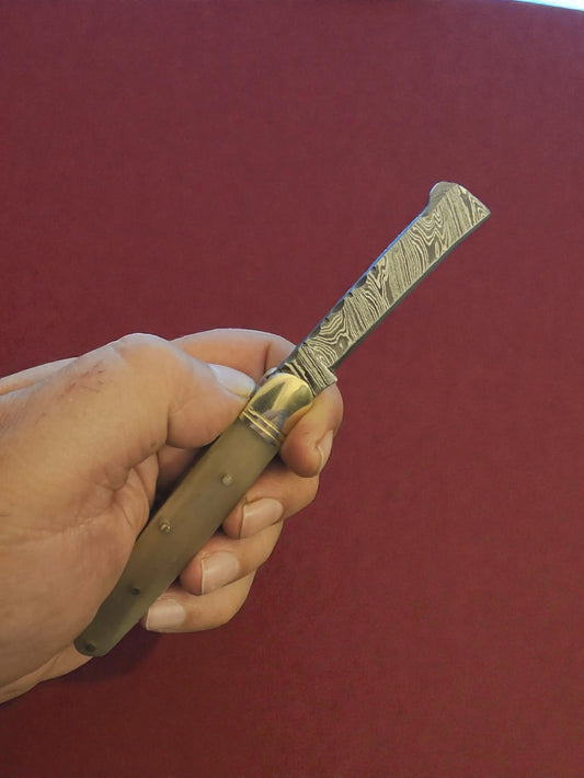 F003 - Χειροποίητο Sheepsfoot από Δαμασκηνό Ατσάλι & γυαλισμένο κέρατο κριαριού