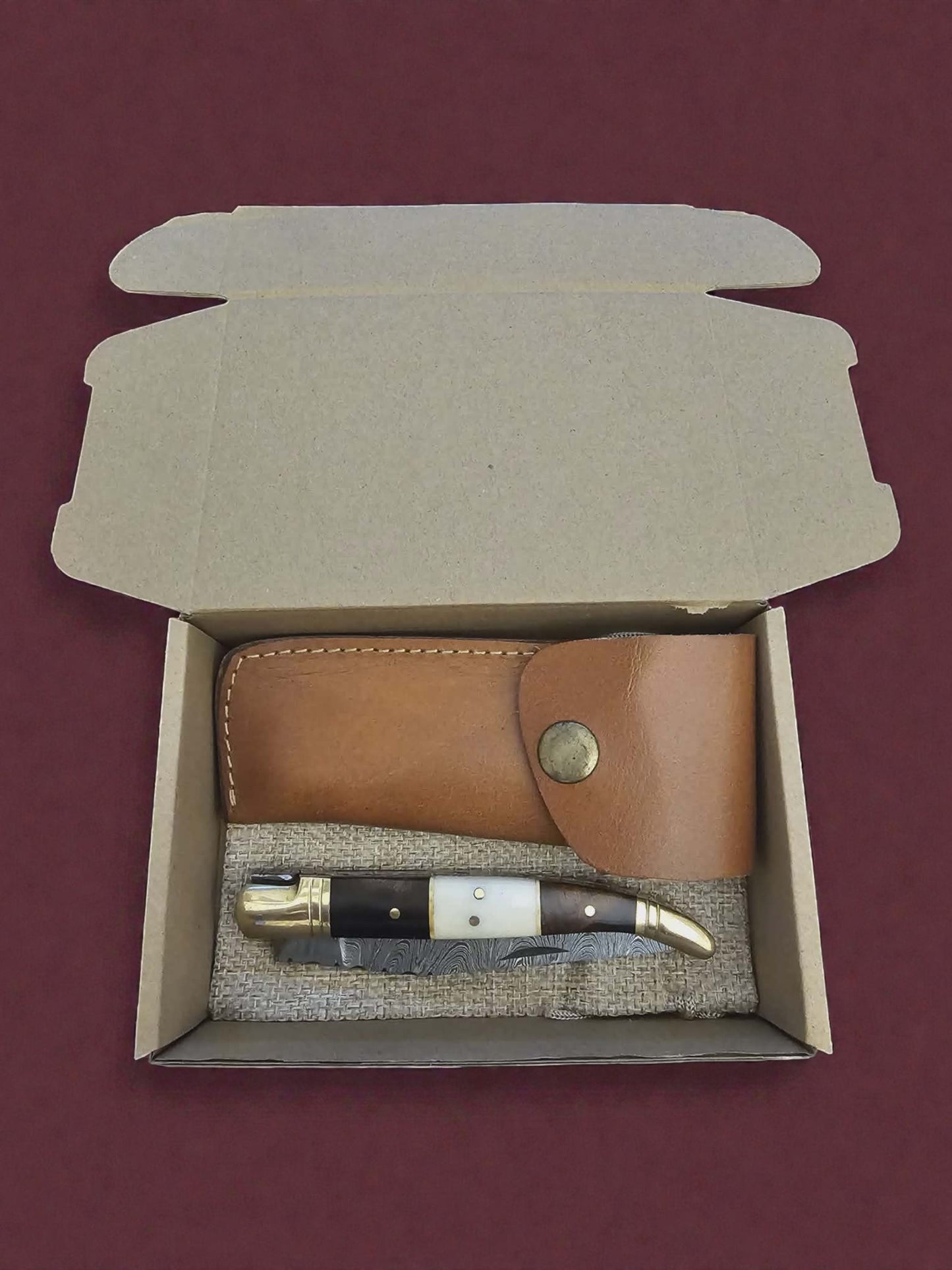 F013 - Χειροποίητο Laguiole Classique από Δαμασκηνό Ατσάλι - Ξύλο τριανταφυλλιάς & κόκκαλο καμήλας