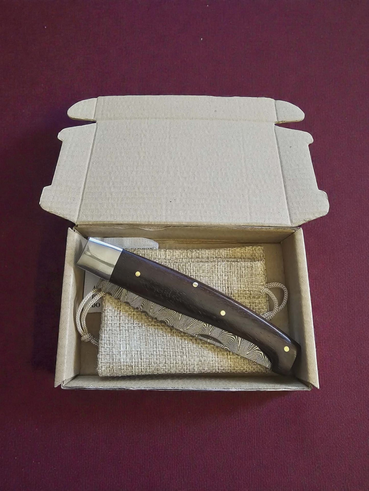 F026 - Χειροποίητο Resolza Pattadese από Δαμασκηνό Ατσάλι & Ξύλο καρυδιάς