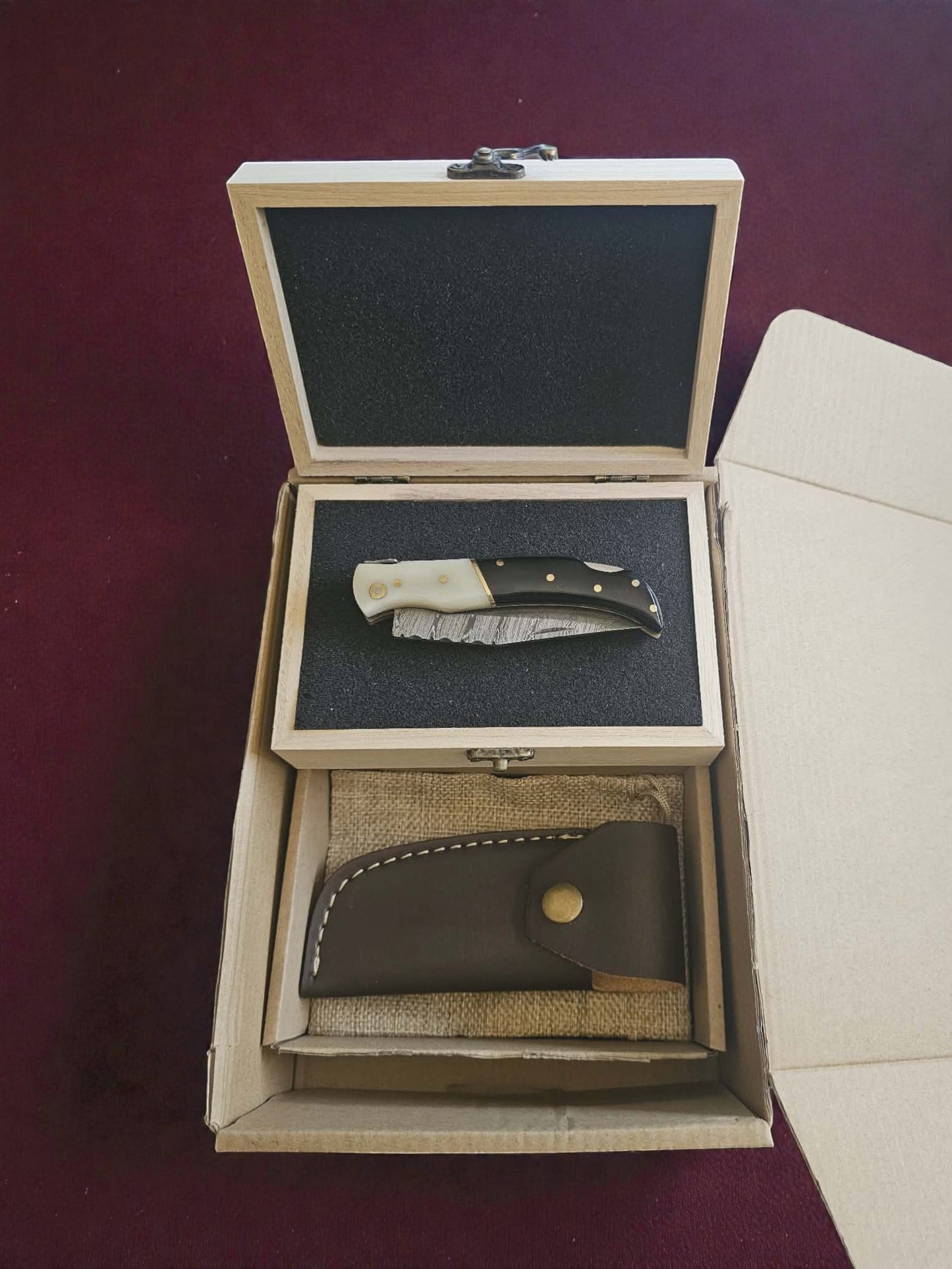 F041 - Χειροποίητο Laguiole Élite από Δαμασκηνό ατσάλι - Κόκκαλο καμήλας & κέρατο βούβαλου