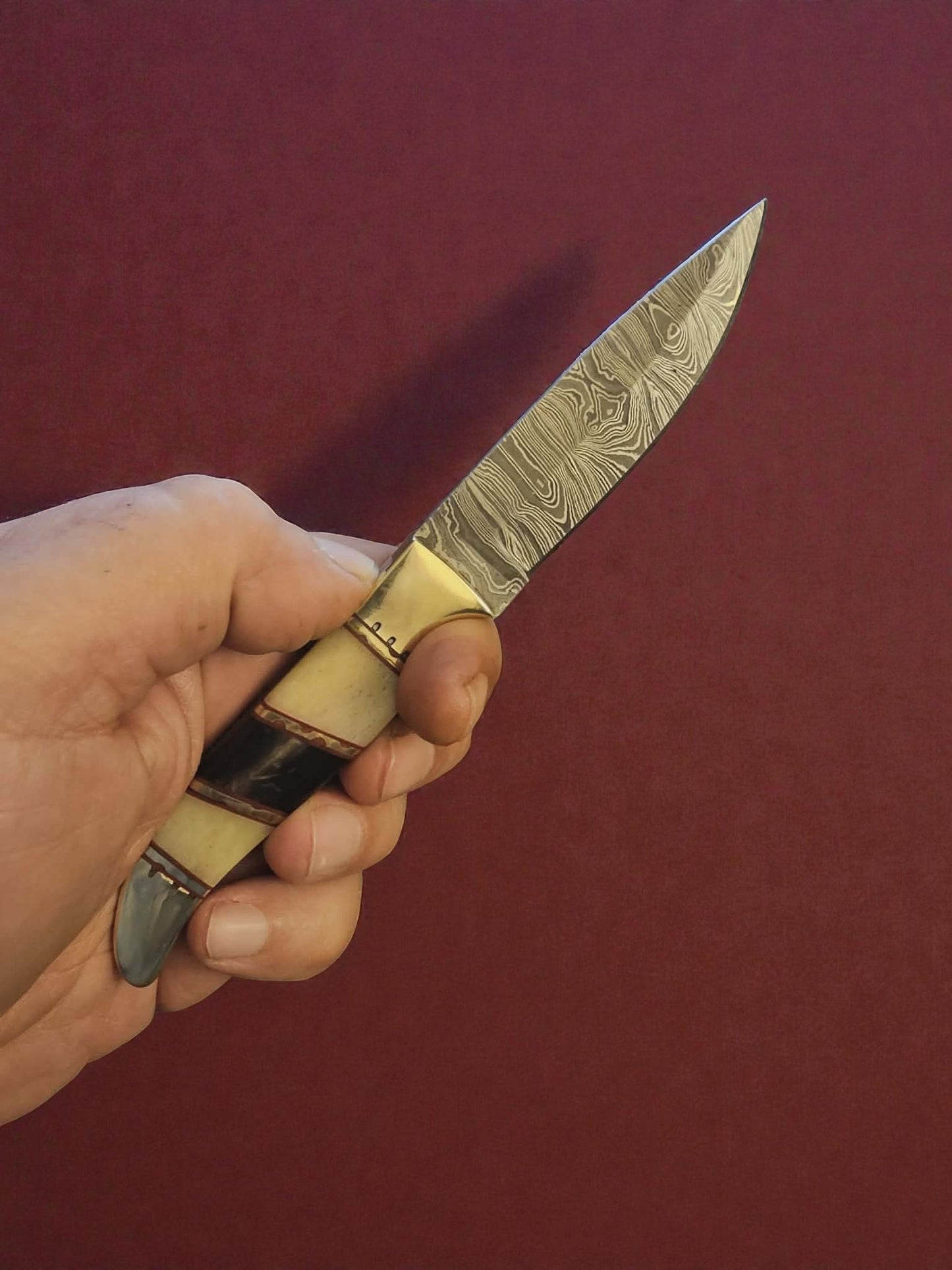 R019 - Χειροποίητο Mini Hunting Knife από Δαμασκηνό ατσάλι - Κόκκαλο καμήλας & κέρατο βούβαλου