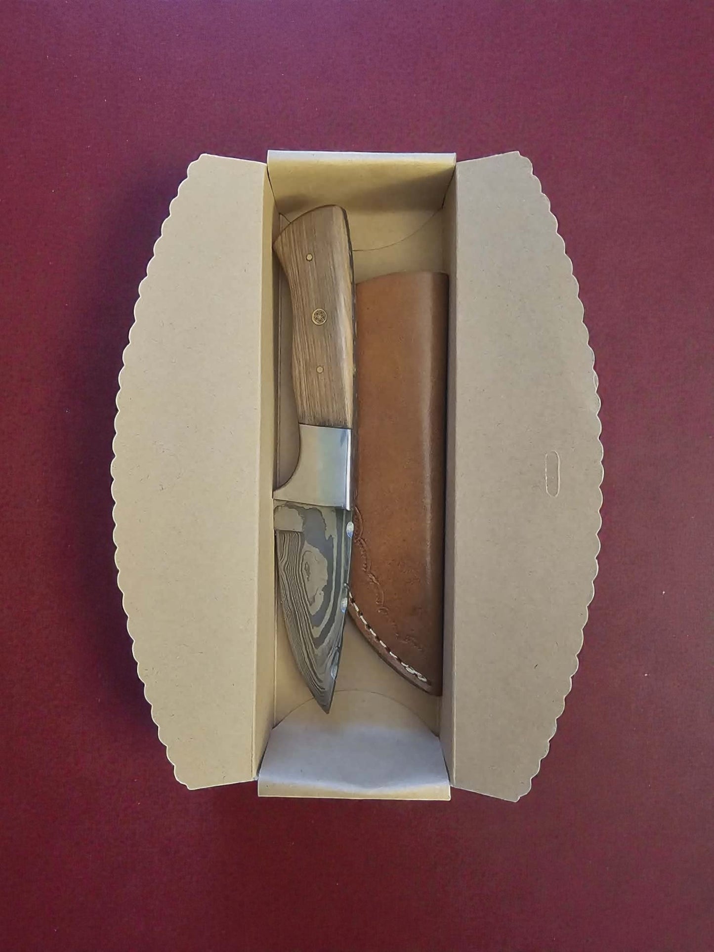 R003 - Χειροποίητο Skinner από Δαμασκηνό ατσάλι & Ξύλο ελιάς