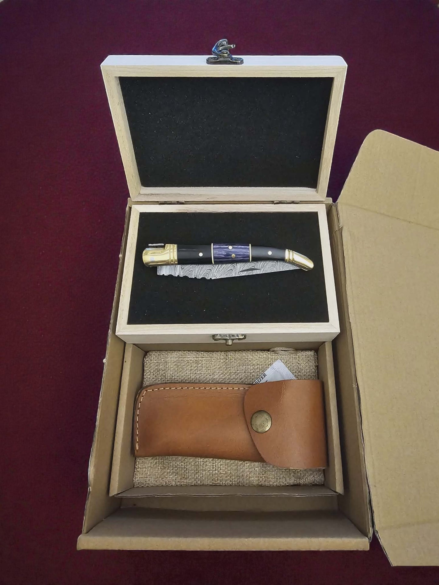 F012 - Χειροποίητο Laguiole Classique από Δαμασκηνό Ατσάλι - Κέρατο βουβαλιού & ξύλο σταθεροποιημένο σε ρητίνη