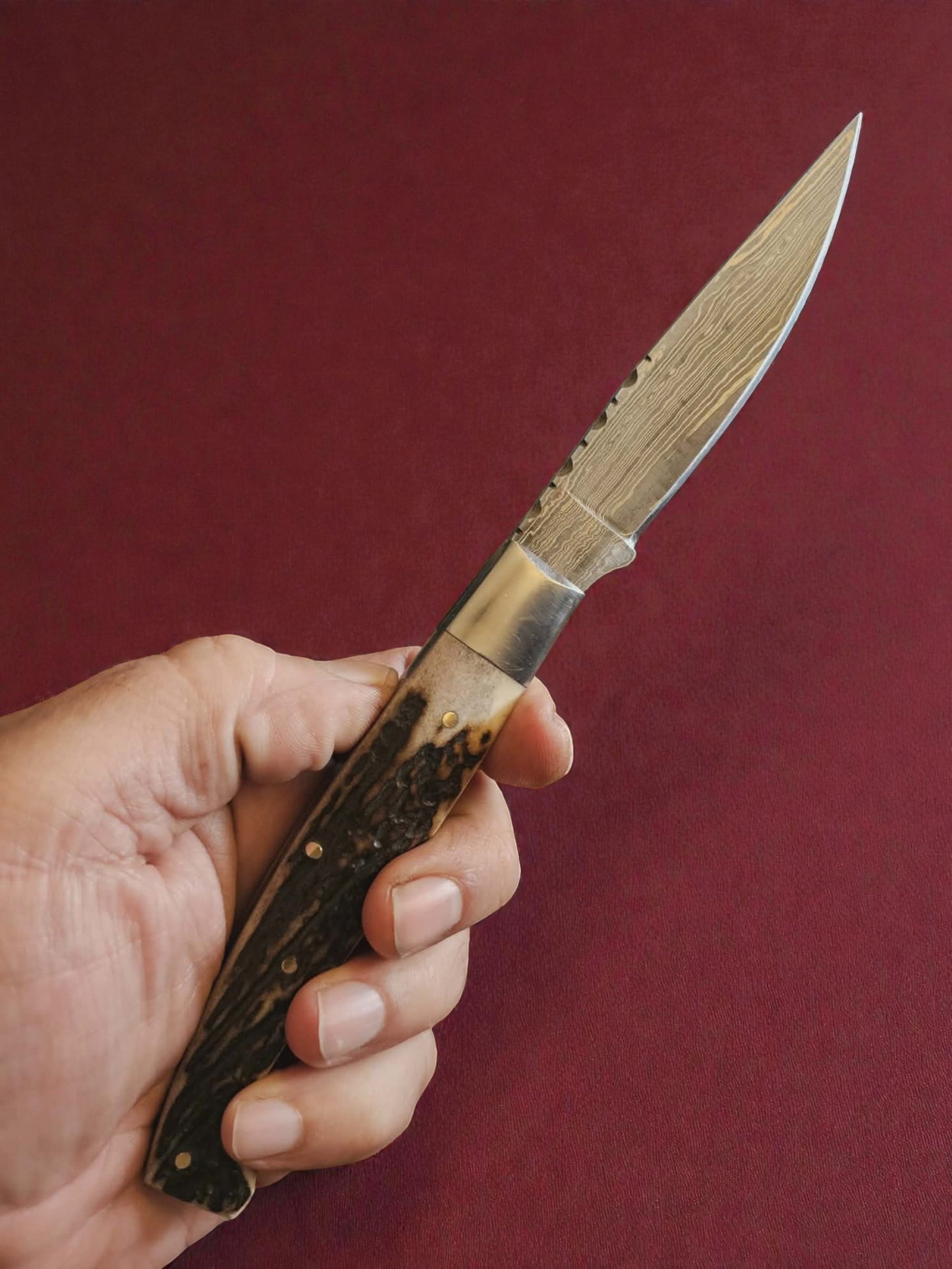 F030 - Χειροποίητο Resolza Pattadese από Δαμασκηνό Ατσάλι & Κέρατο κόκκινου ελαφιού