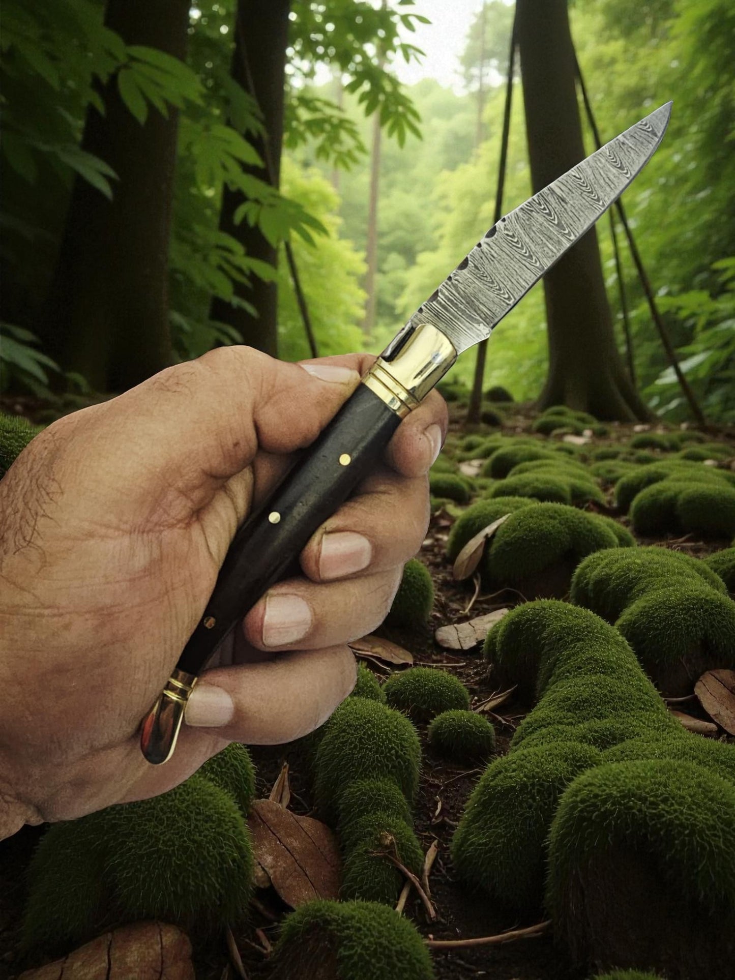 A126 Handmade Laguiole Classique - Damascus Steel & Rosewood