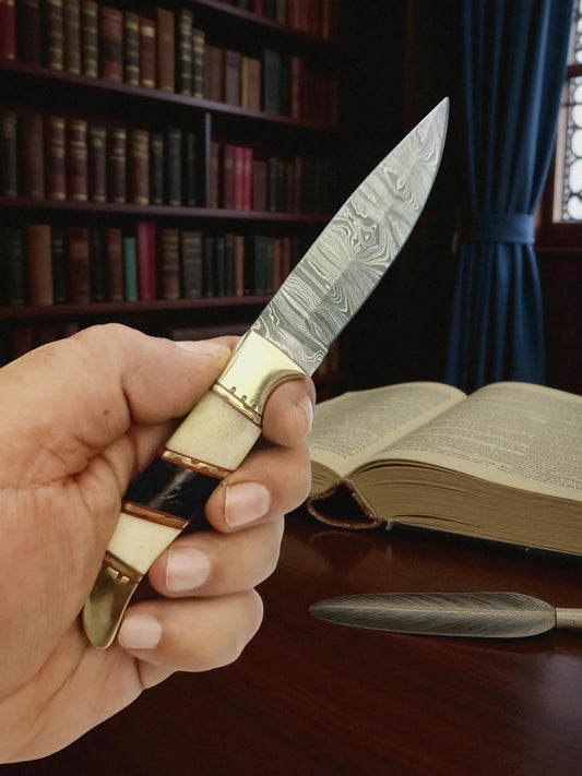 H122 Handmade Mini Hunting Knife - Damascus Steel - Camel Bone & Buffalo Horn