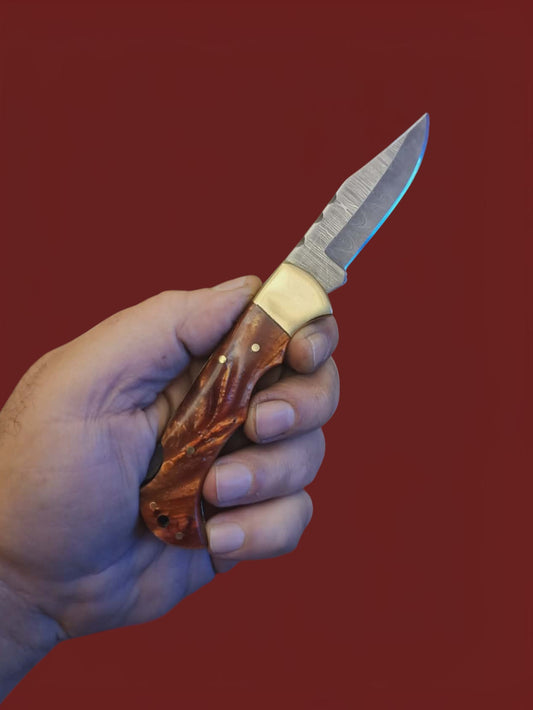 F103 Tsiakkoui - Damascus Steel & Resin