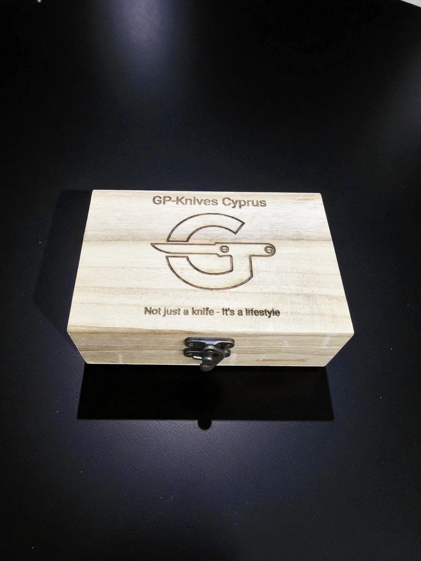 A129G – Handmade Laguiole Élite + Wooden Gift Box