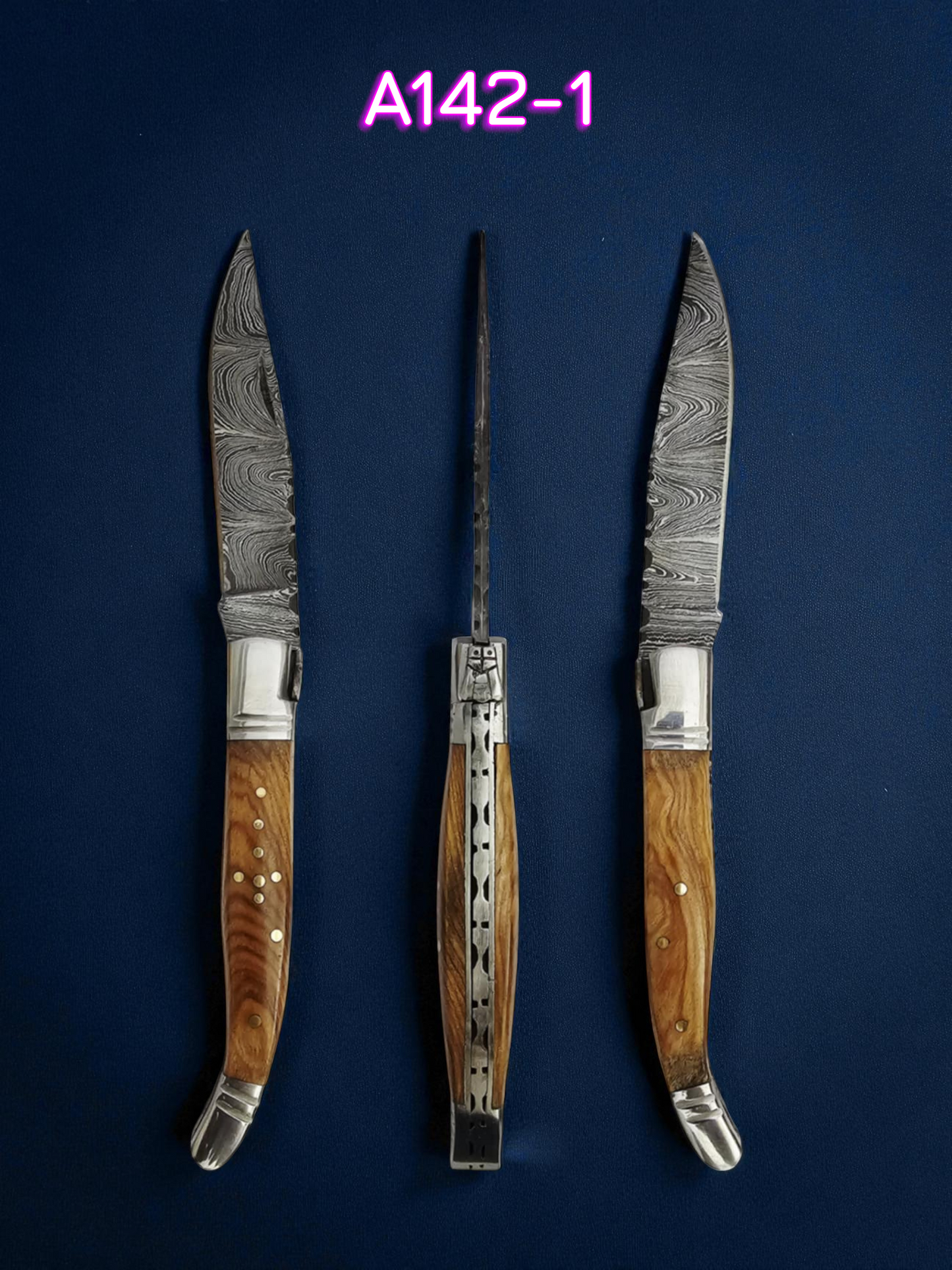 A142 Handmade Laguiole Rustique - Damascus Steel & Olive Wood