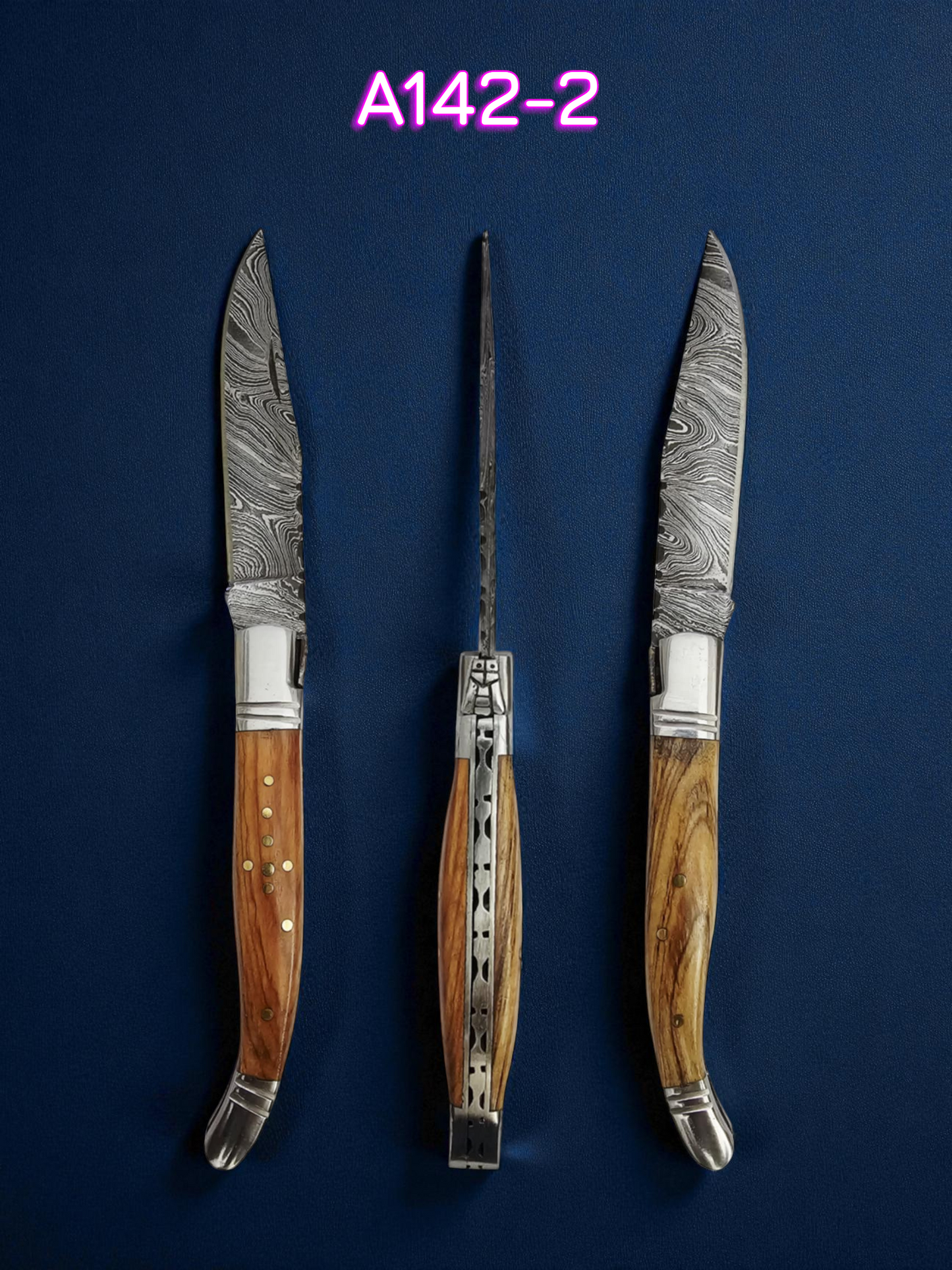 A142 Handmade Laguiole Rustique - Damascus Steel & Olive Wood