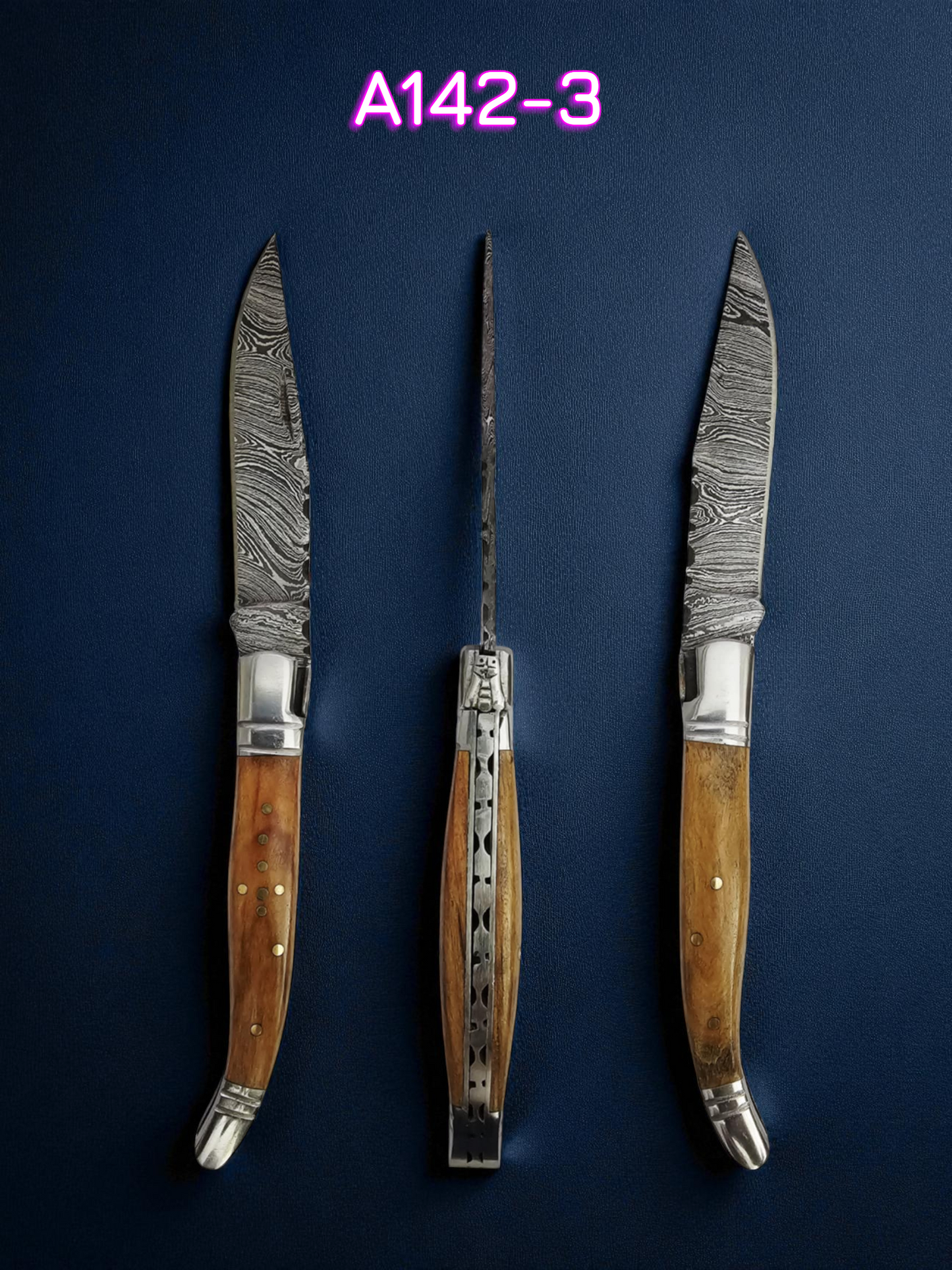 A142 Handmade Laguiole Rustique - Damascus Steel & Olive Wood