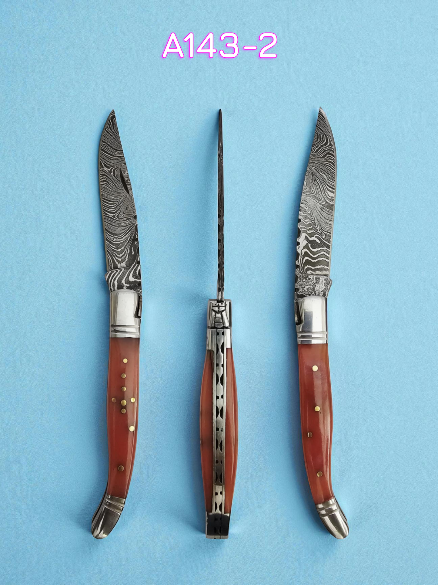 A143 Handmade Laguiole Rustique - Damascus Steel & Resin-Infused Camel Bone