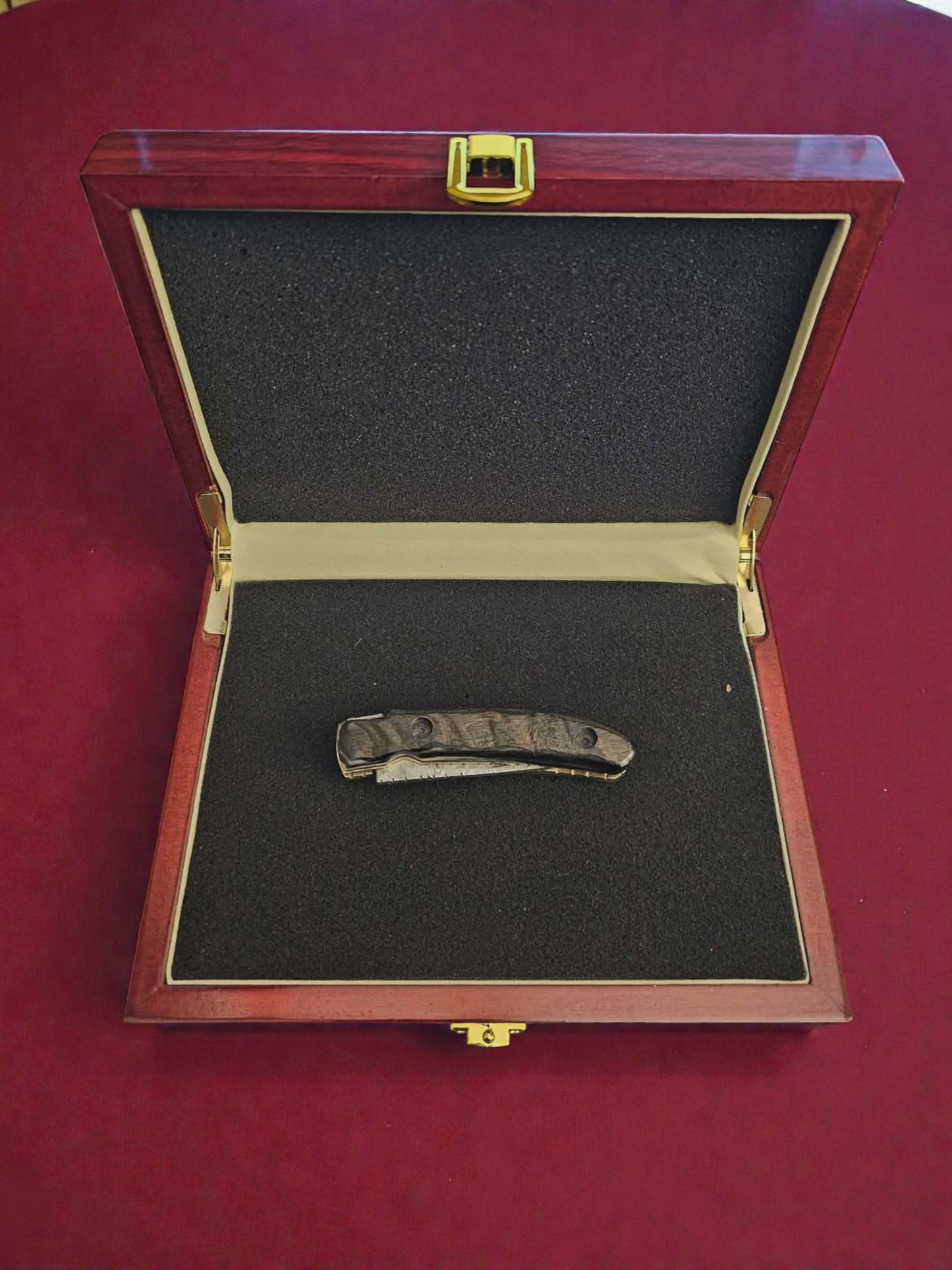 F091 - Χειροποίητο Laguiole de Poche από Δαμασκηνό ατσάλι νέας γενιάς (ανοξείδωτο) & κέρατο κριαριού