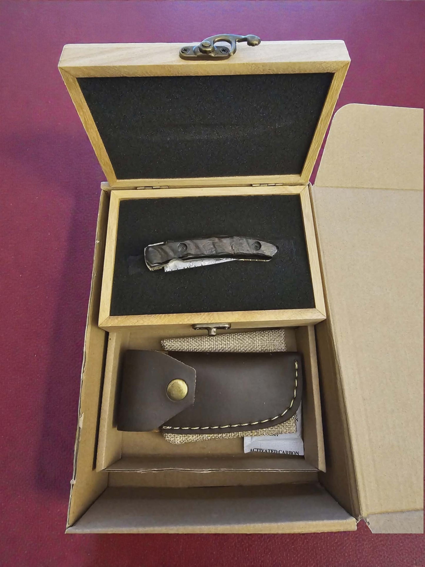 F091 - Χειροποίητο Laguiole de Poche από Δαμασκηνό ατσάλι νέας γενιάς (ανοξείδωτο) & κέρατο κριαριού