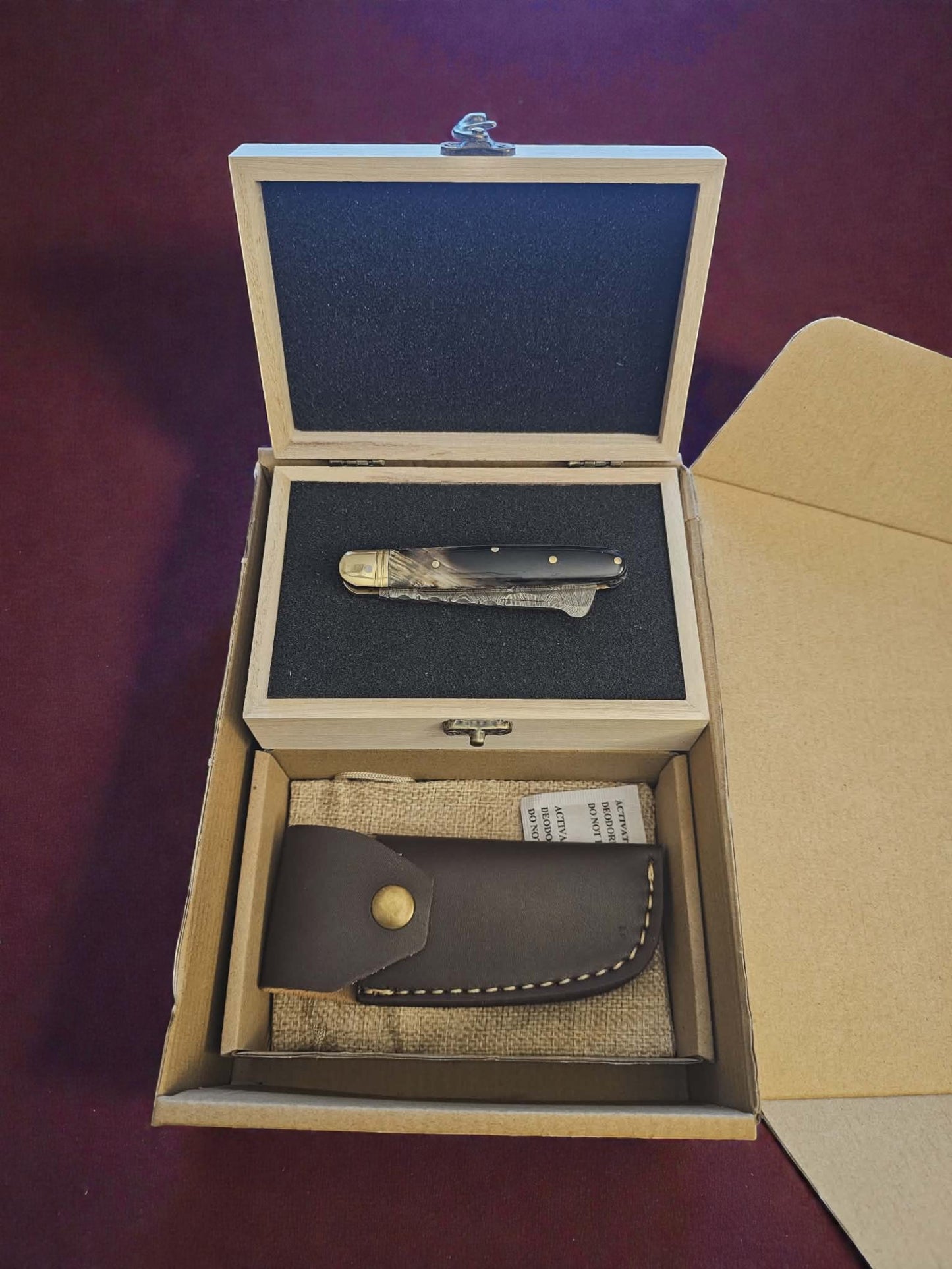 F004 - Χειροποίητο Sheepsfoot από Δαμασκηνό Ατσάλι & κέρατο βουβαλιού με φυσικές αντιθέσεις