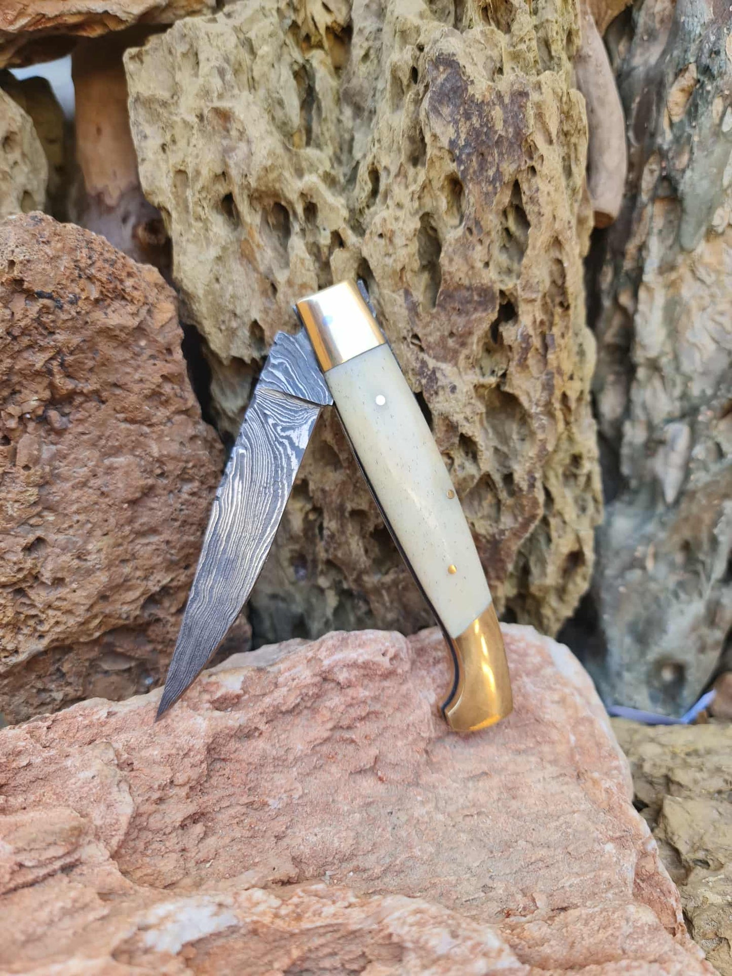 Handmade Resolza Pattadese – 23cm Italian Style Folding Knife with Damascus Steel - Brass & Camel Bone