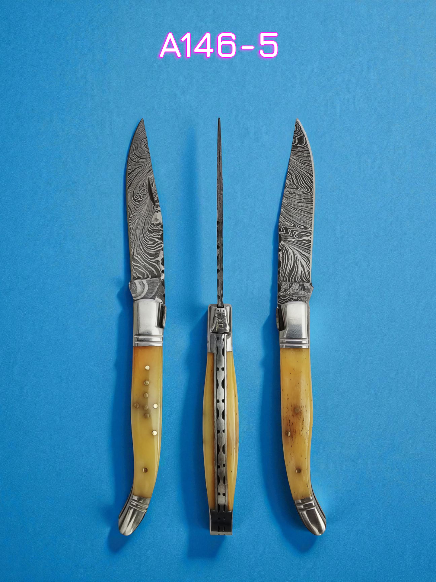 A146 Handmade Laguiole Rustique - Damascus Steel & Camel Bone