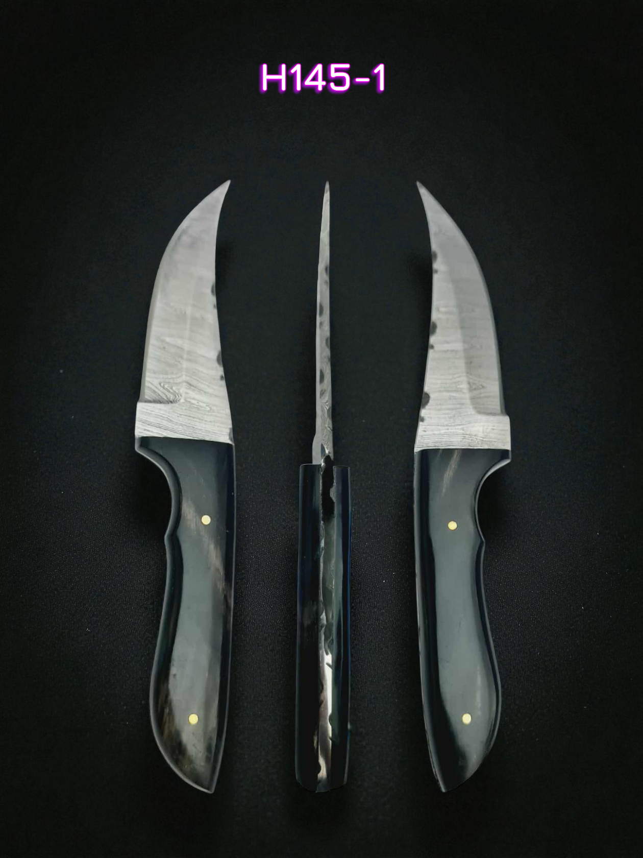 H145 Handmade Hunting Knife - Damascus Steel & Buffalo Horn