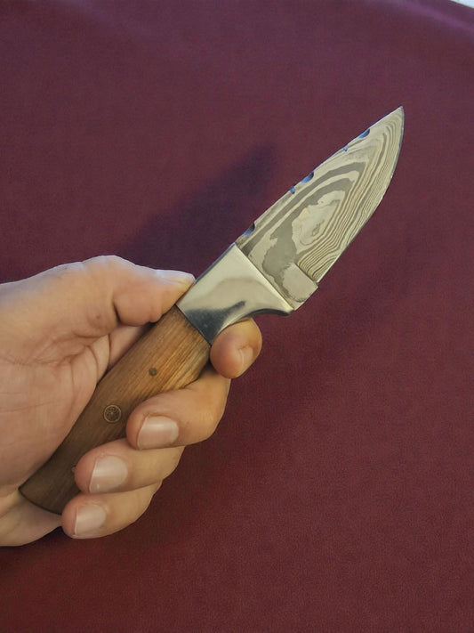 R003 - Χειροποίητο Skinner από Δαμασκηνό ατσάλι & Ξύλο ελιάς