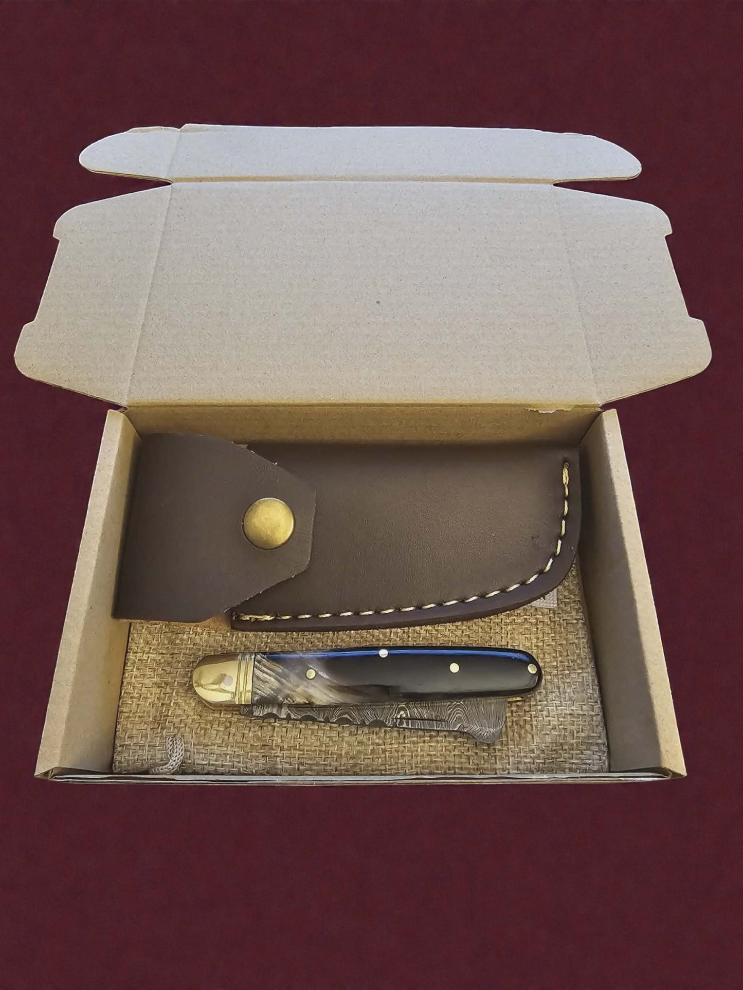 F004 - Χειροποίητο Sheepsfoot από Δαμασκηνό Ατσάλι & κέρατο βουβαλιού με φυσικές αντιθέσεις