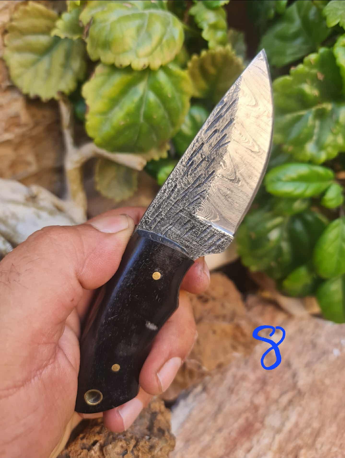 Handmade 15cm Mini Skinner Knife with Damascus Steel & Ram Horn