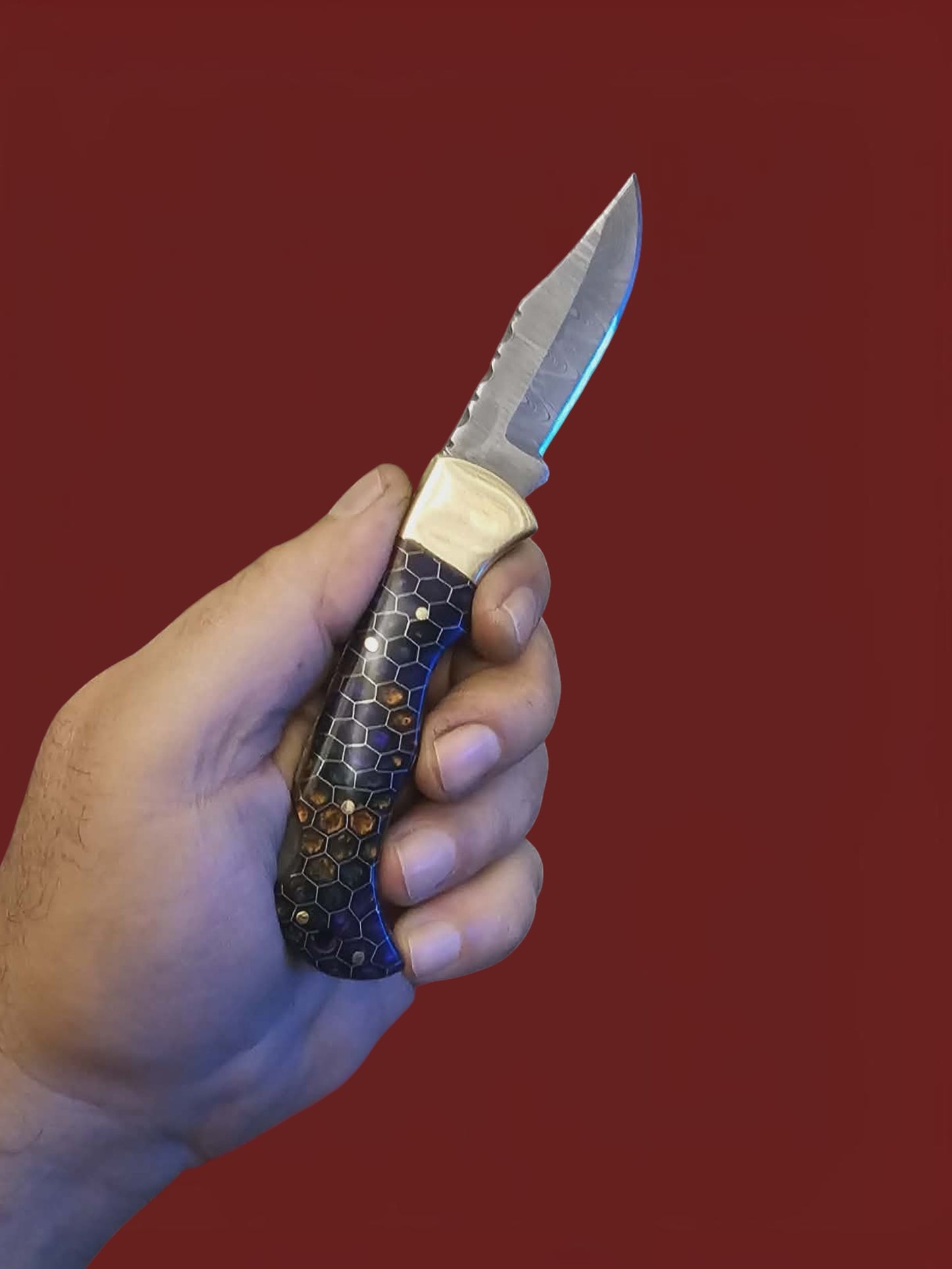 F110 Tsiakkoui - Damascus Steel & Resin