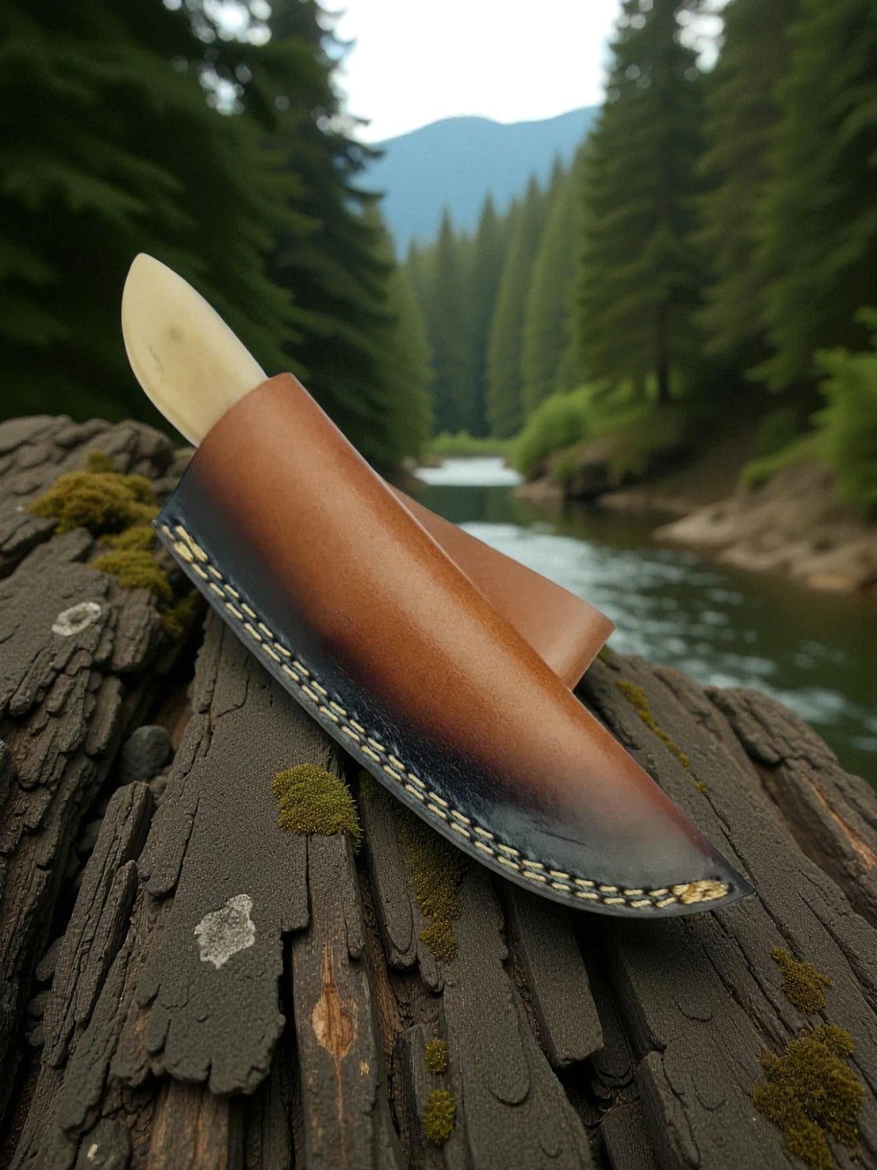 H142 Handmade Hunting Knife - Damascus Steel & Camel Bone