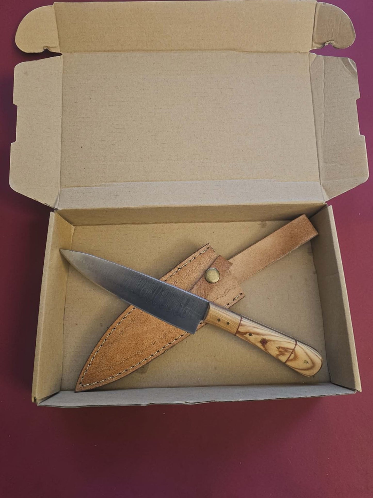 R021 Chef Knife - Stainless Damascus & Wood