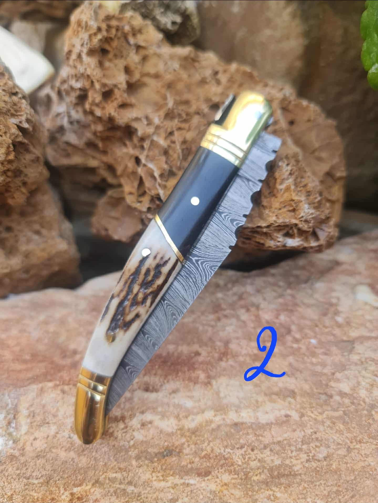 Handmade 22cm Laguiole Classique with Damascus Steel - Red Deer antler - Buffalo Horn & Brass